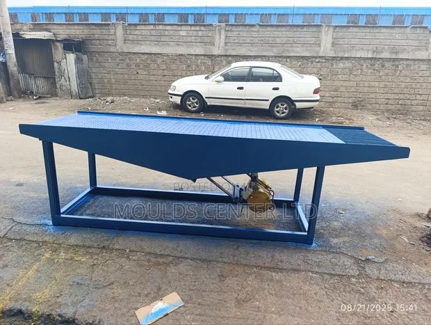 Paver Block Vibrating Table - thumbnail 6