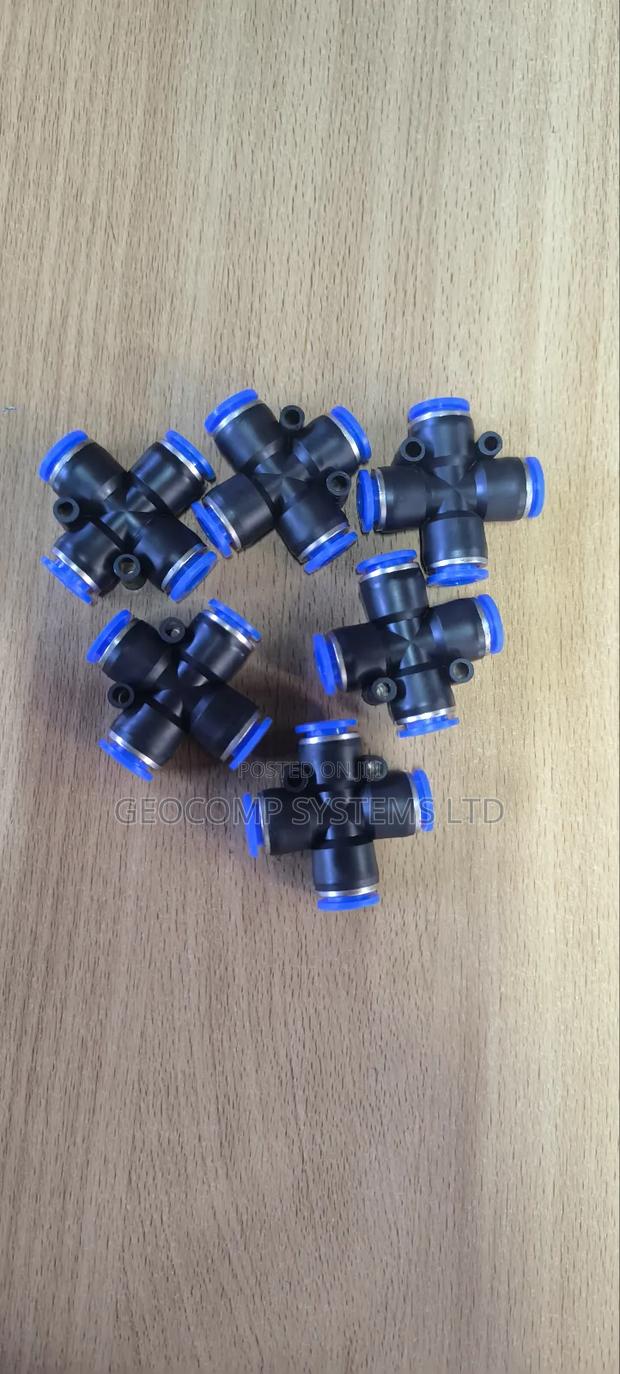 Pneumatic Cross Tee 10mm - main view