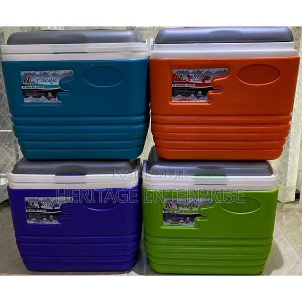 Pacific Cooler Box 32 Litres