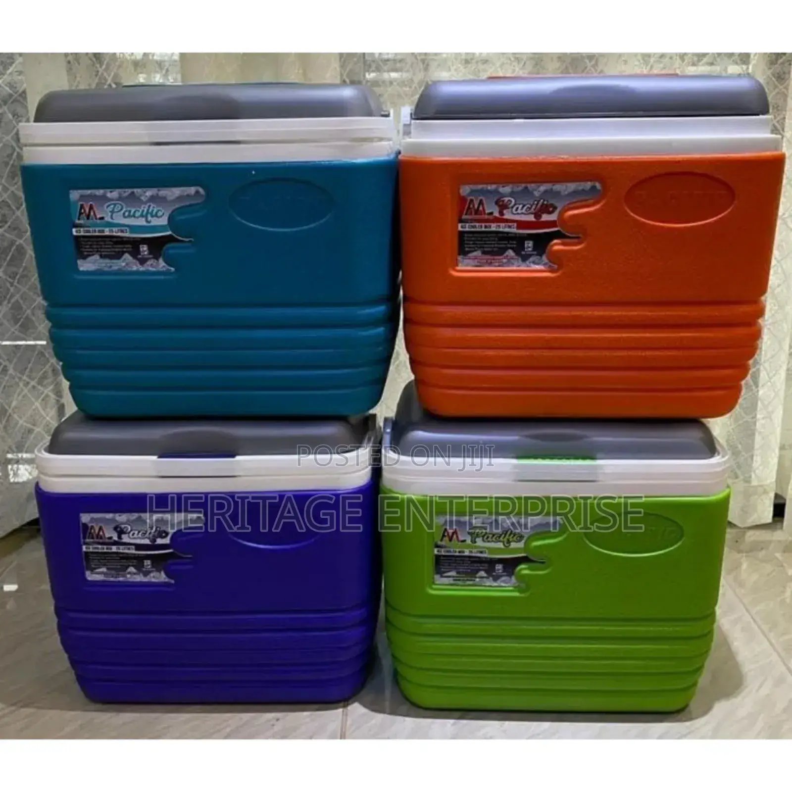 Cooler Box 32 Litres Pacific
