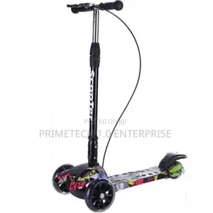 Tri Wheel Scooter