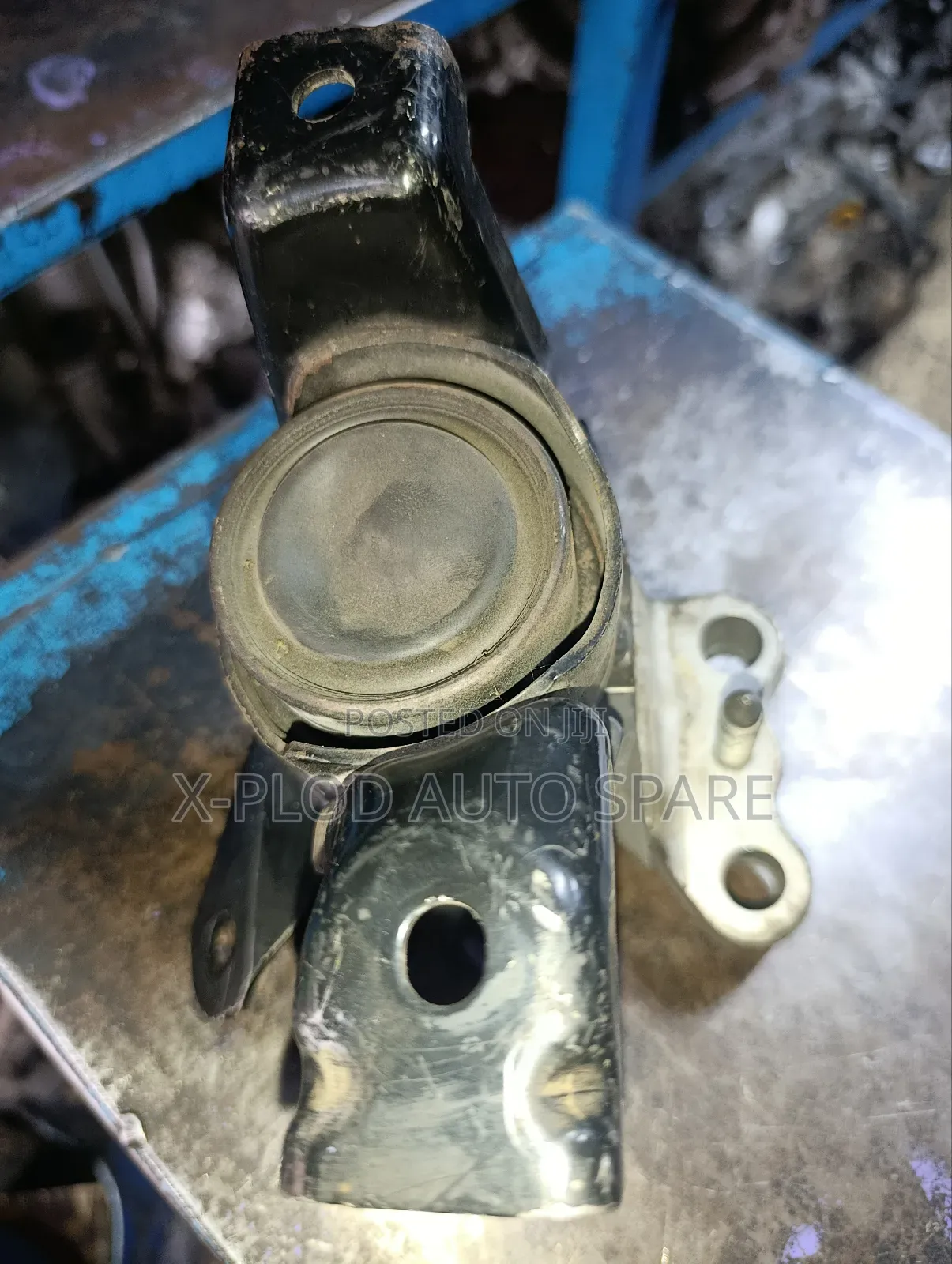 Toyota ( Belta,Vitz) Engine Mount