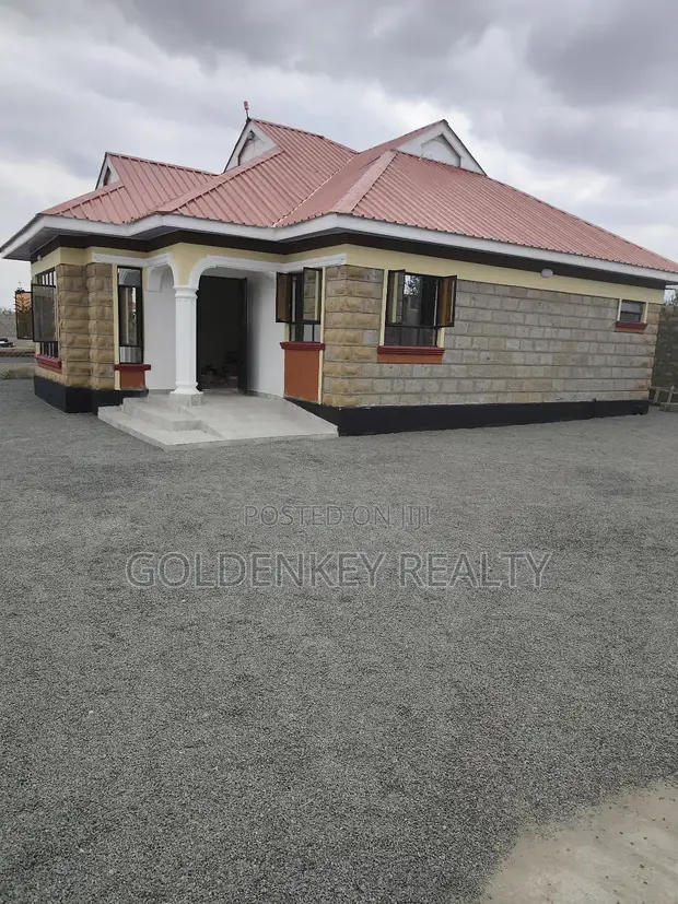 3bdrm Bungalow in Kitengela for sale