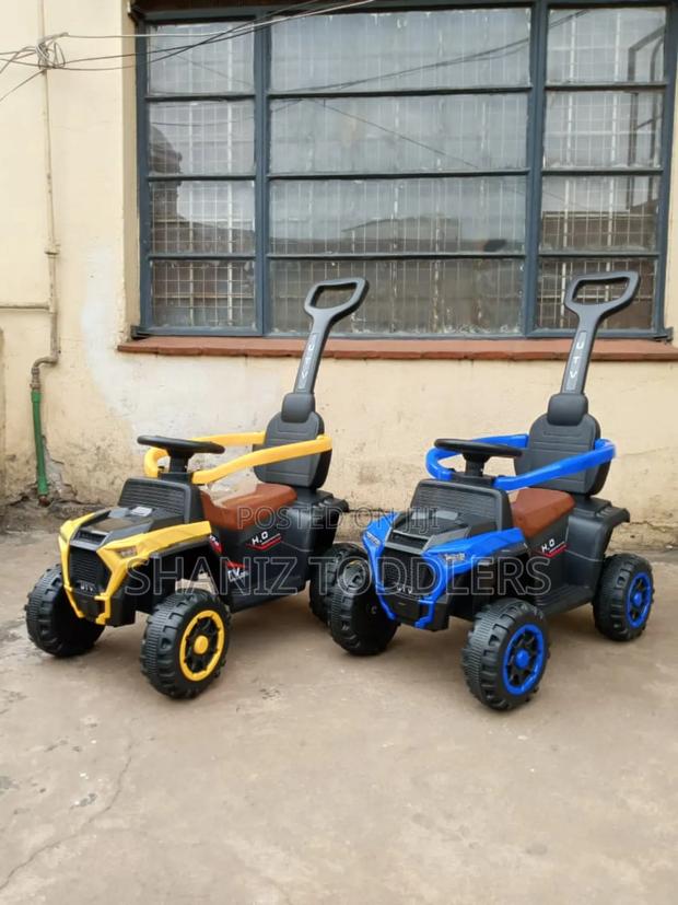 Luxurious Kids Ride on Car (1-4yrs)