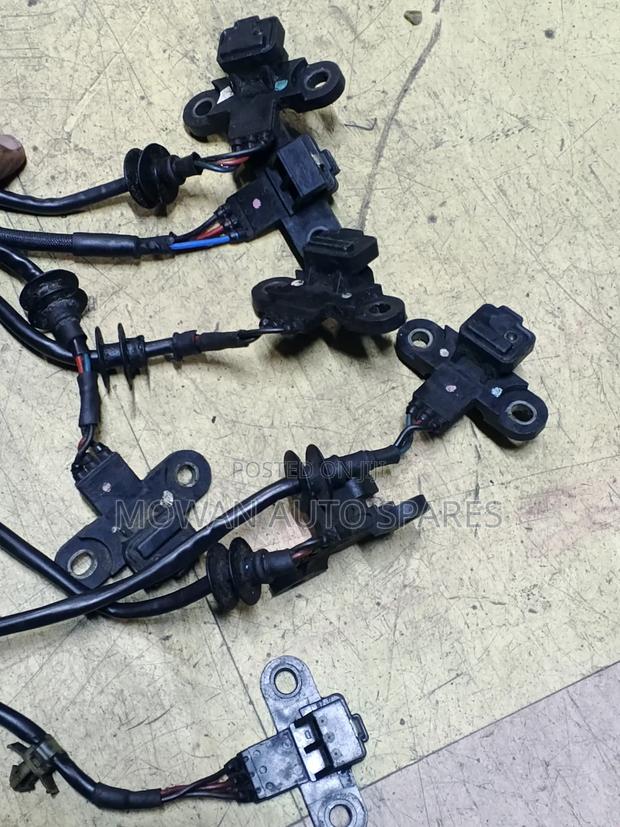 Crankshaft Sensor Mitsubishi Cedia,Lancer - thumbnail 2
