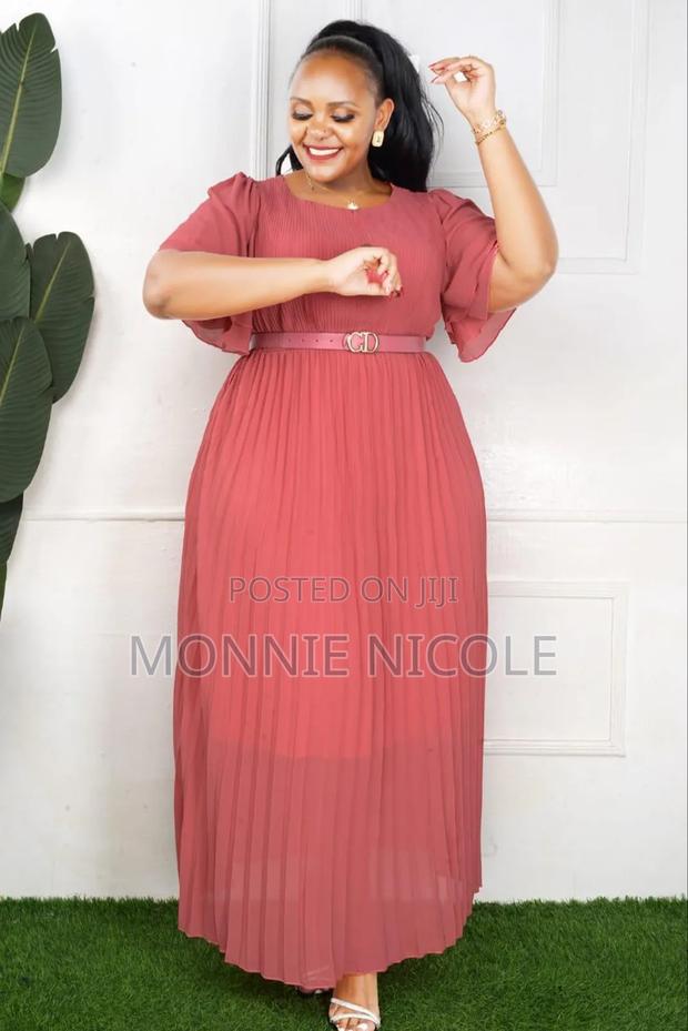 Classy White Maxi Dress - thumbnail 3