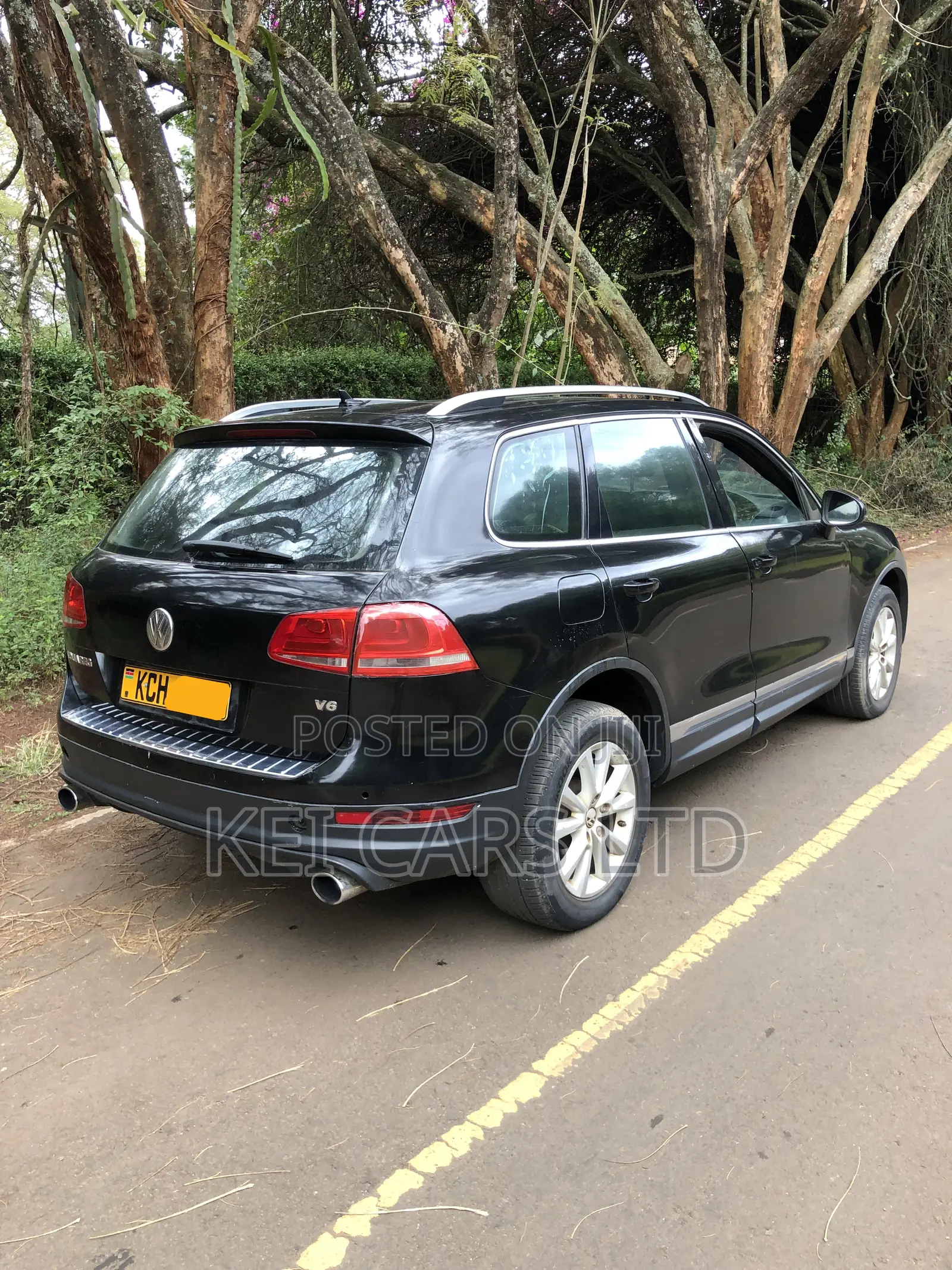 Volkswagen Touareg 2012 Black