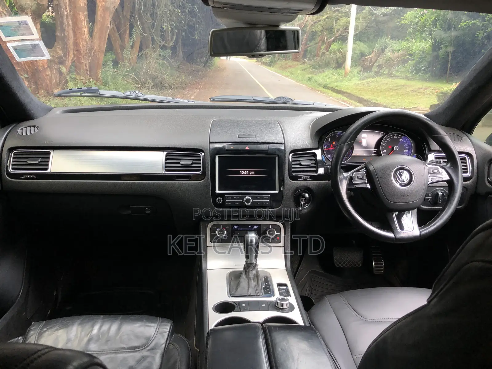 Volkswagen Touareg 2012 Black