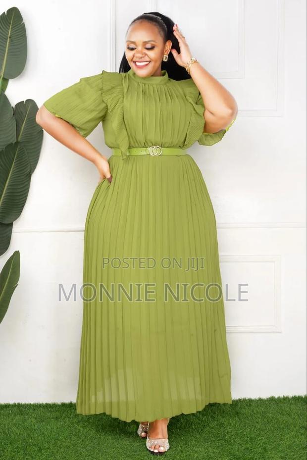 Nude Classy Maxi Dress - thumbnail 2