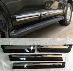 Landcruiser V8 Lc 200 Body Mouldings
