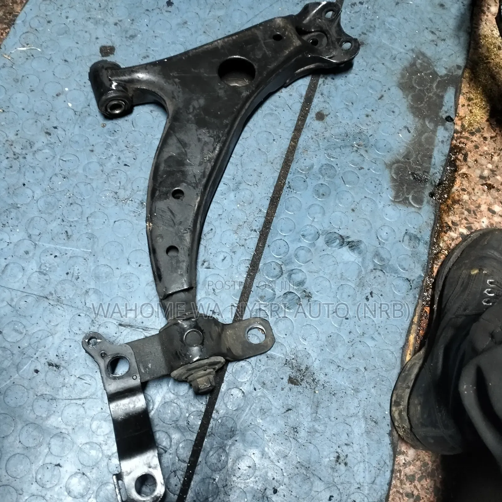 Control Arm 100