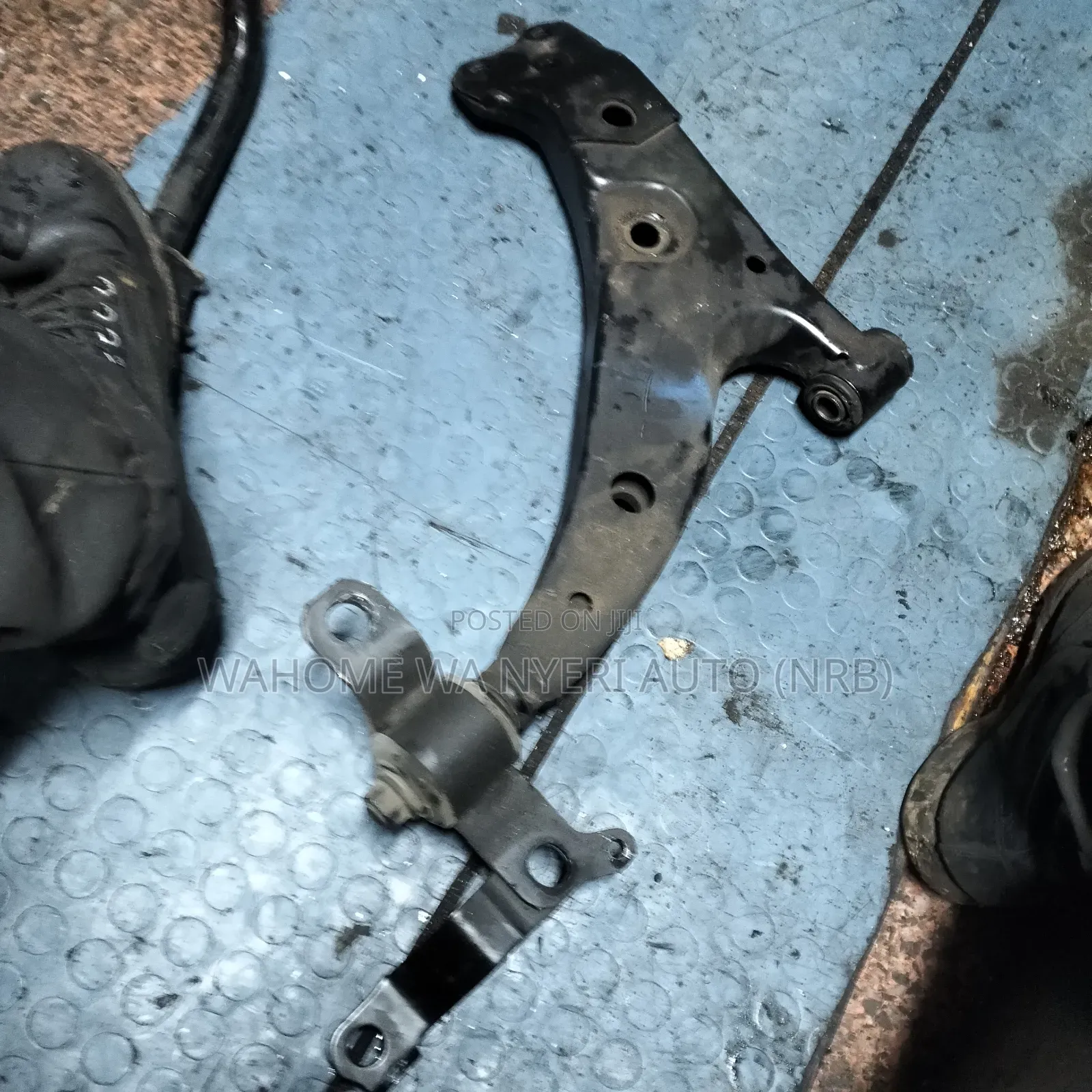 Control Arm 100