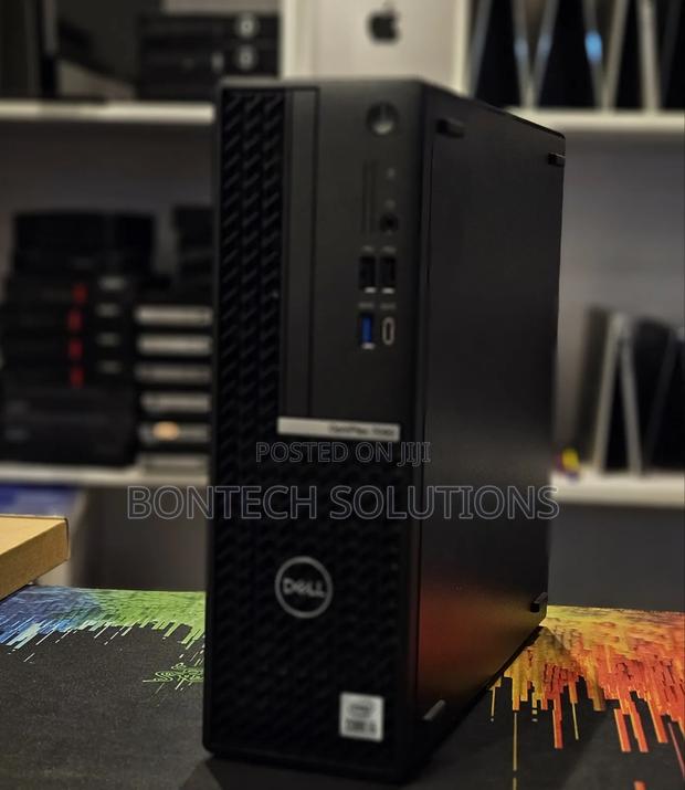 Desktop Computer Dell Optiplex 7090 16GB Intel Core I7 SSD 256GB - main view