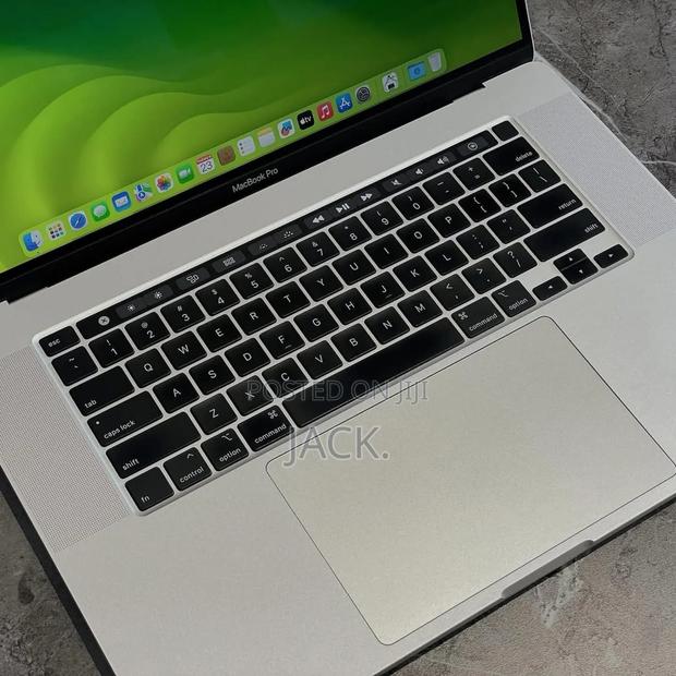 Laptop Apple MacBook Pro 2019 16GB Intel Core I7 SSD 512GB - thumbnail 3