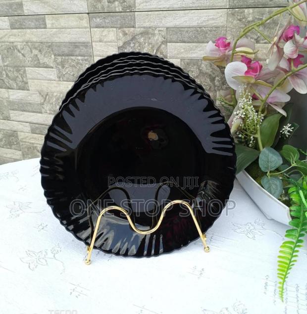 6pcs Black Round Dinner Plates (10.5") - main view