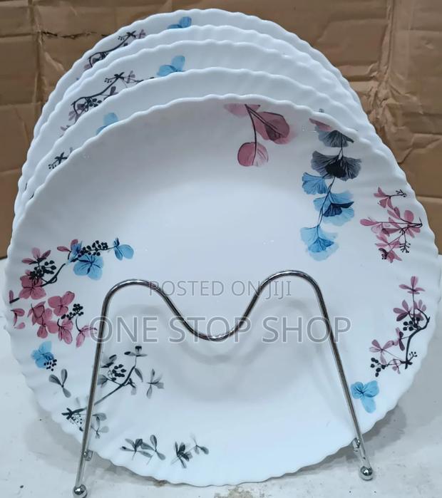 6pcs Round Flowered Plates - main view