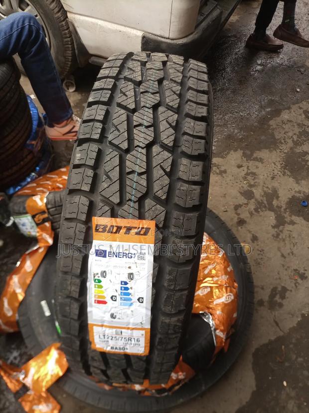 Lt 225/75r16 Winda Tyres - main view