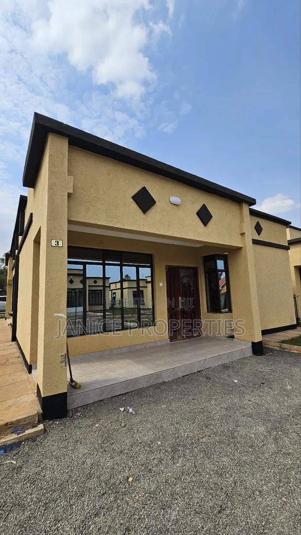 3bdrm Bungalow in Highlow Estate, Kenyatta Road / Theta for sale - thumbnail 3