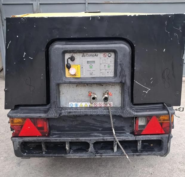 Compressor 2019 Compair C42 Yanmar 4-Cyli 7bars Min 12 Bars Max Ex-Uk - thumbnail 4