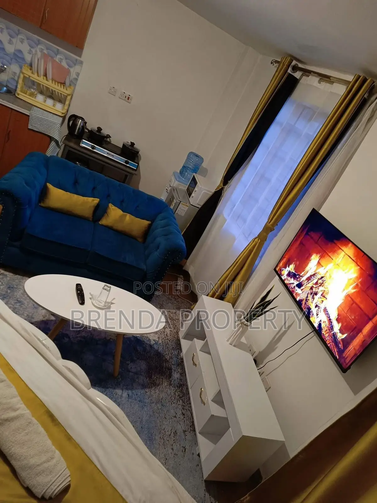 Clean, Cozy, Warm and Secure Studio Apartment Along TRM Drive Roysambu