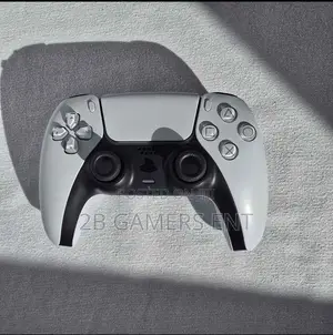 Slim Ps5 ,With Box 1 Month