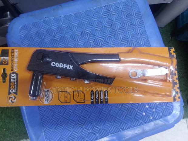 Hand Rivet - main view