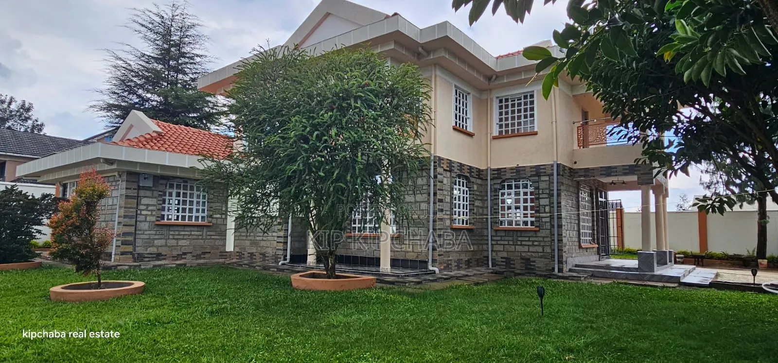 5bdrm Mansion in Racecours, Racecourse for sale