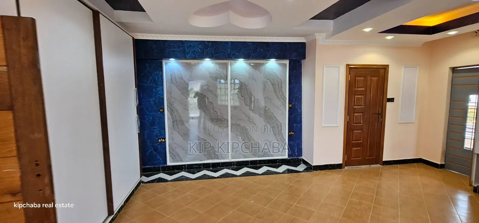5bdrm Mansion in Racecours, Racecourse for sale