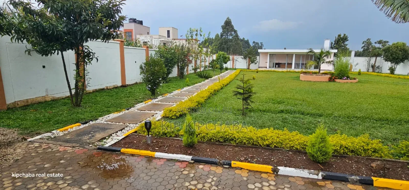 5bdrm Mansion in Racecours, Racecourse for sale