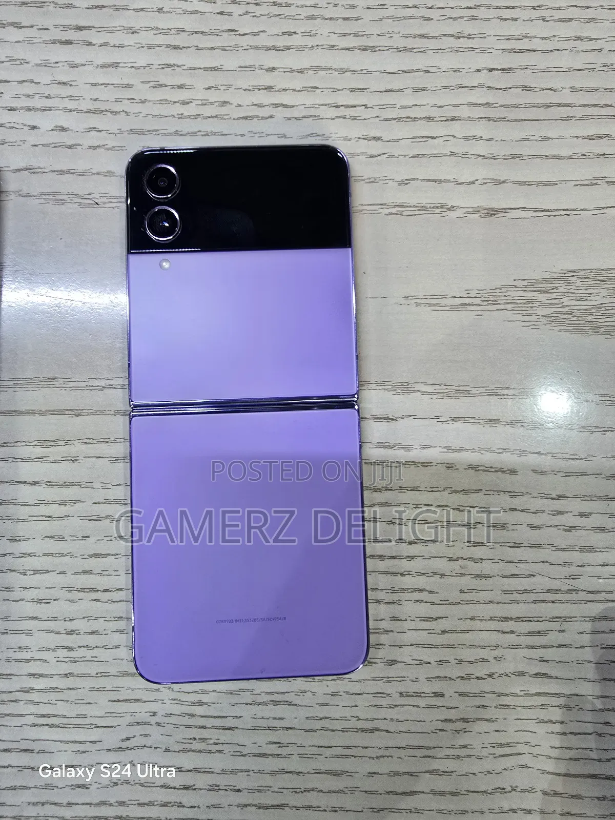Samsung Galaxy Z Flip4 256 GB
