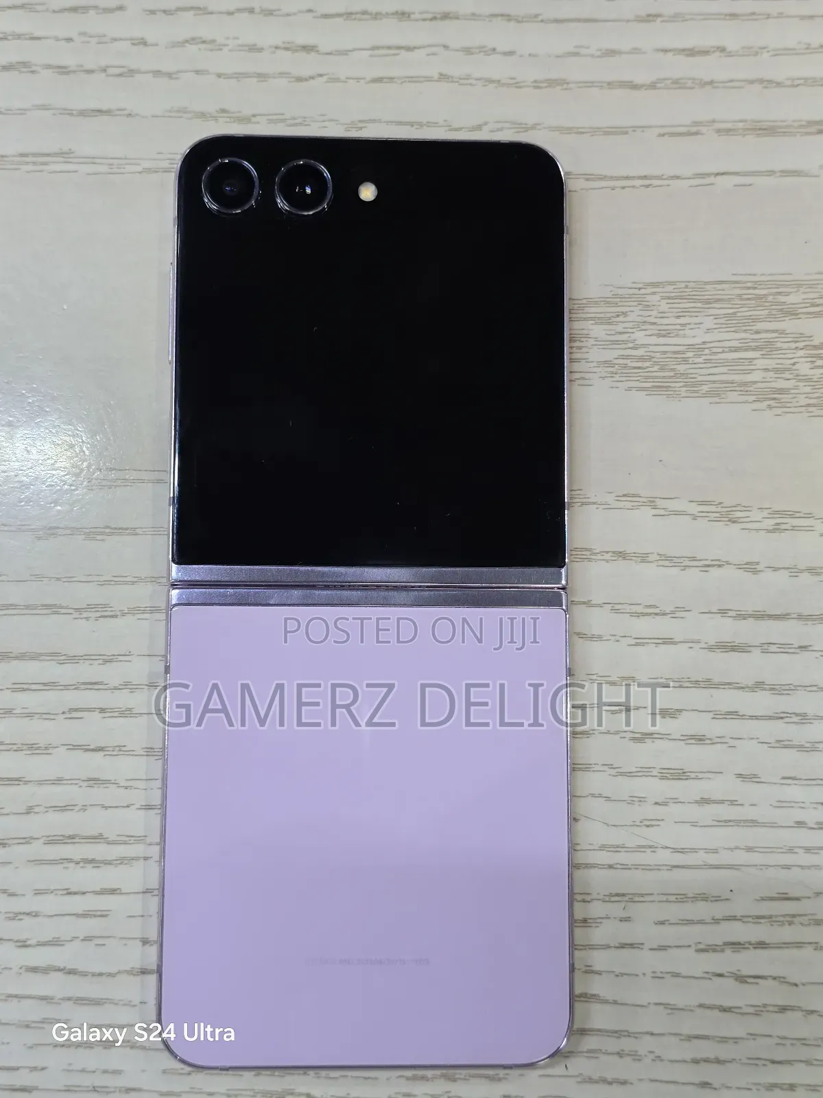 Samsung Galaxy Z Flip5 256 GB Pink
