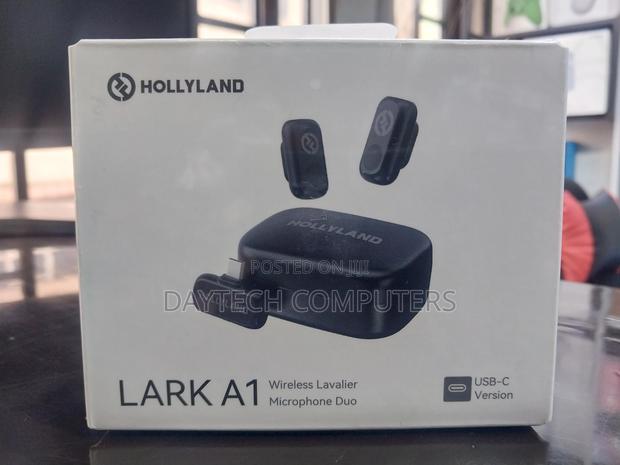 The Hollyland Lark A1 Wireless Lavalier Microphone Duo Usb-C Version. - thumbnail 2