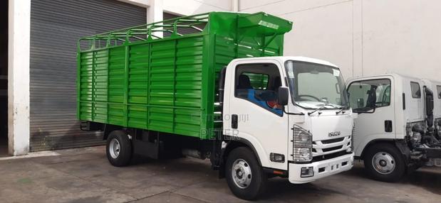 Isuzu Dmax 1900cc - thumbnail 2