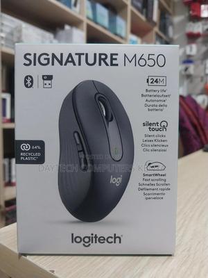 Logitech Signature M650 Wireless Bluetooth Mouse (Graphite) - main view