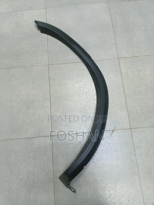 Fortuner New Wing Moulding - main view