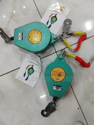 15m Heavy Duty Retractable Fall Arrester With Speed Difference Control