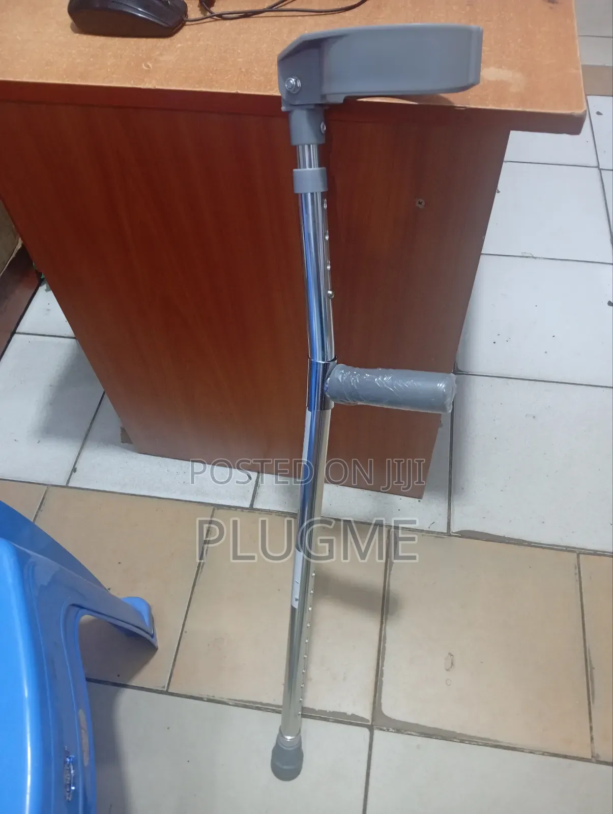 Elbow Crutches/ Walking Stick