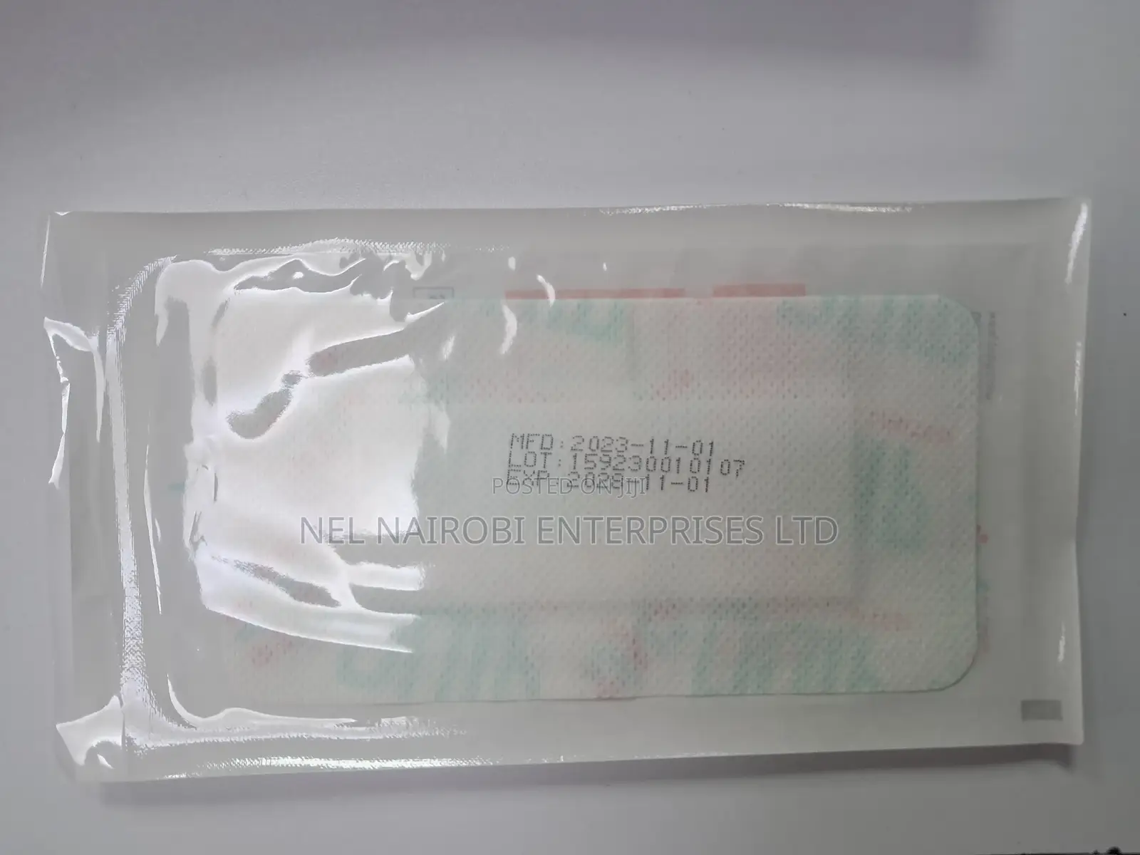 Quipore Non- Woven Wound Dressing 20 Pieces Per Pack (15x8) Cm