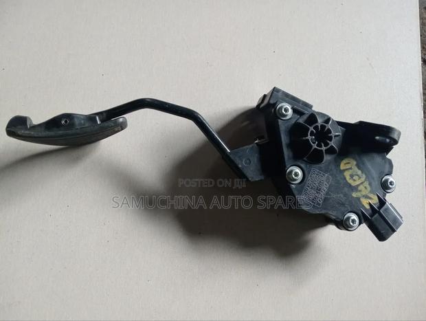 Peddle Toyota Wish - main view