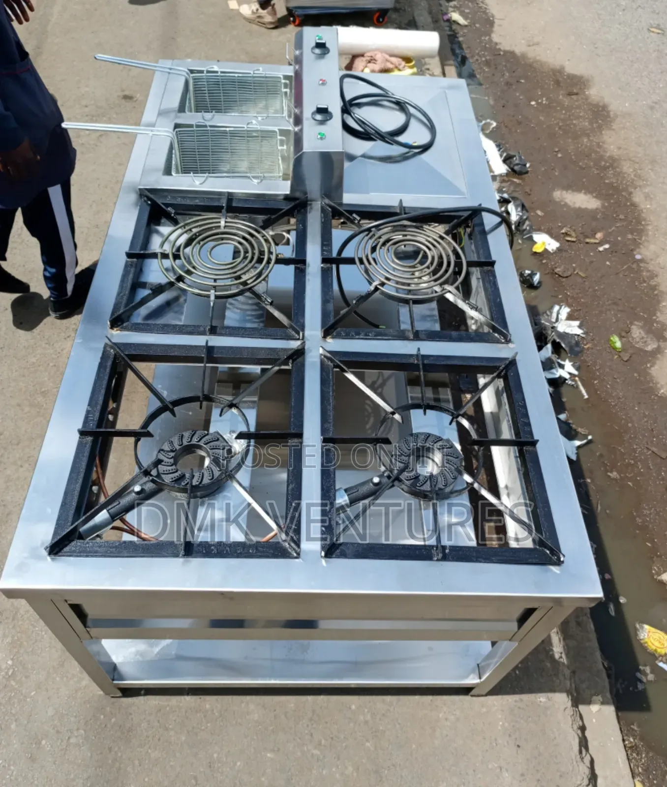Modern Four Burner Combined Unit