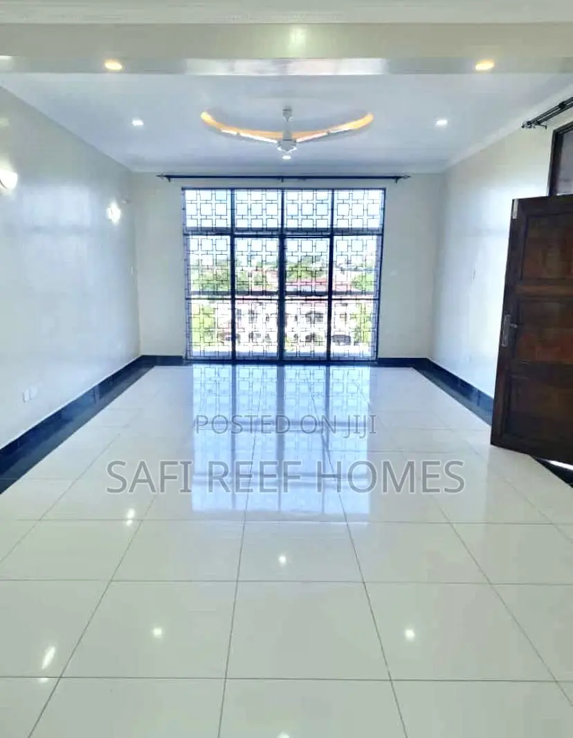 2bdrm Apartment in Nyali for rent