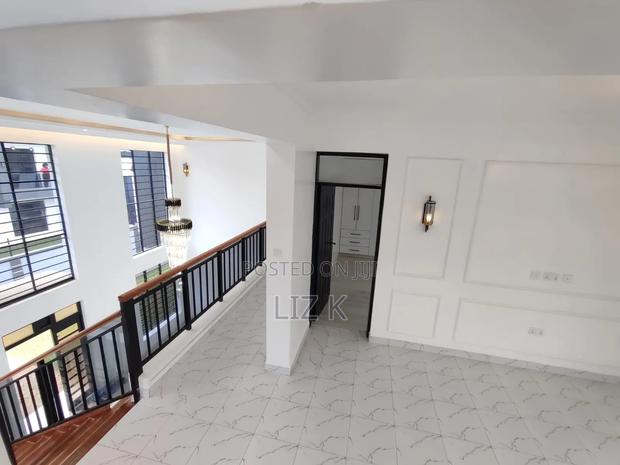 5bdrm Maisonette in Mugutha, Ruiru for sale - thumbnail 8