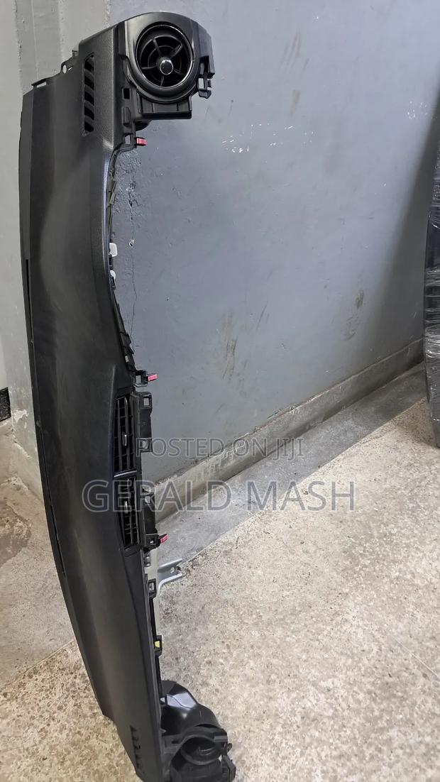 Axio 2015 Dashboard Airbag