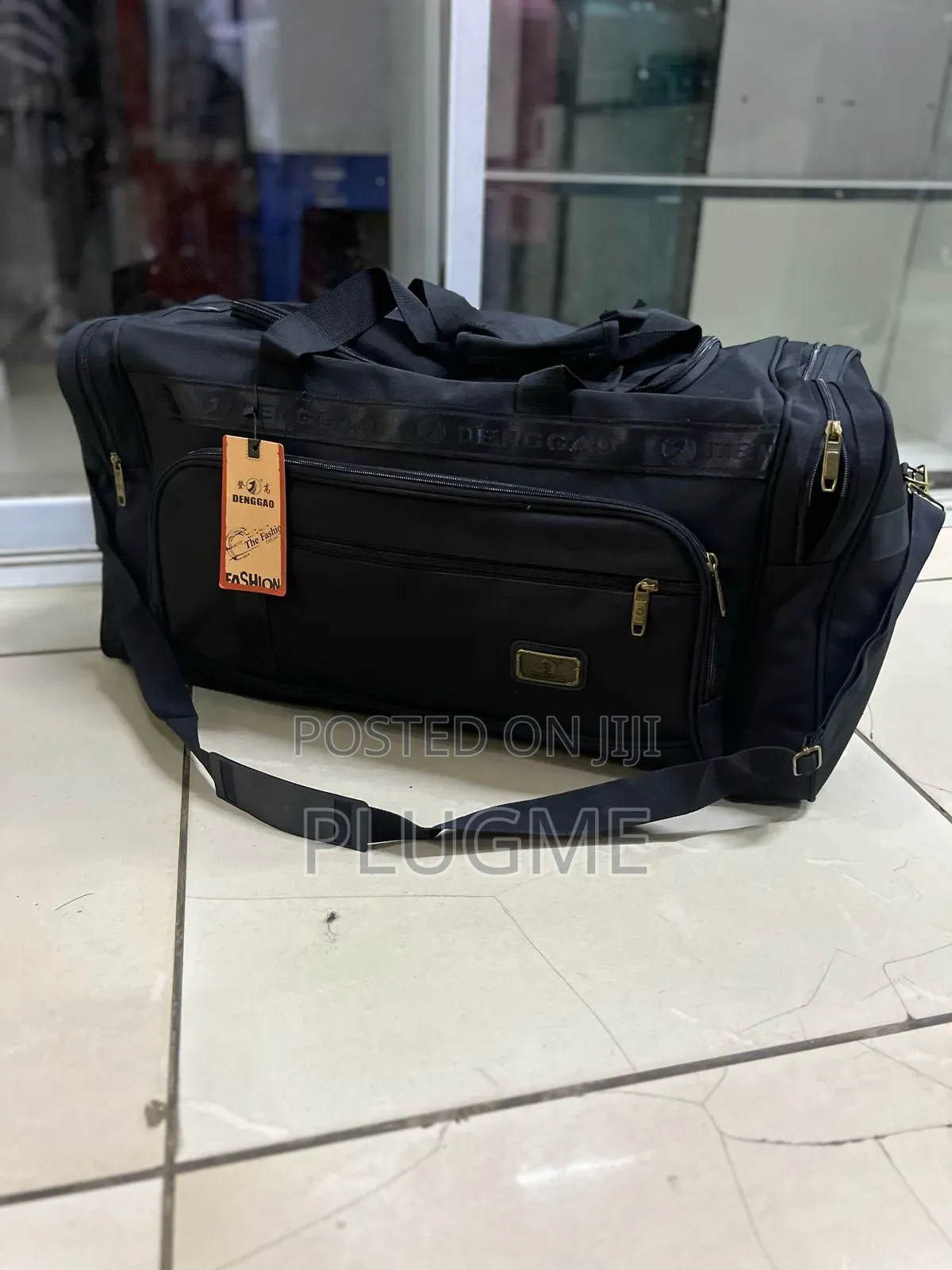 Canvas Material Large Multi Pockets Travel Duffel Bag