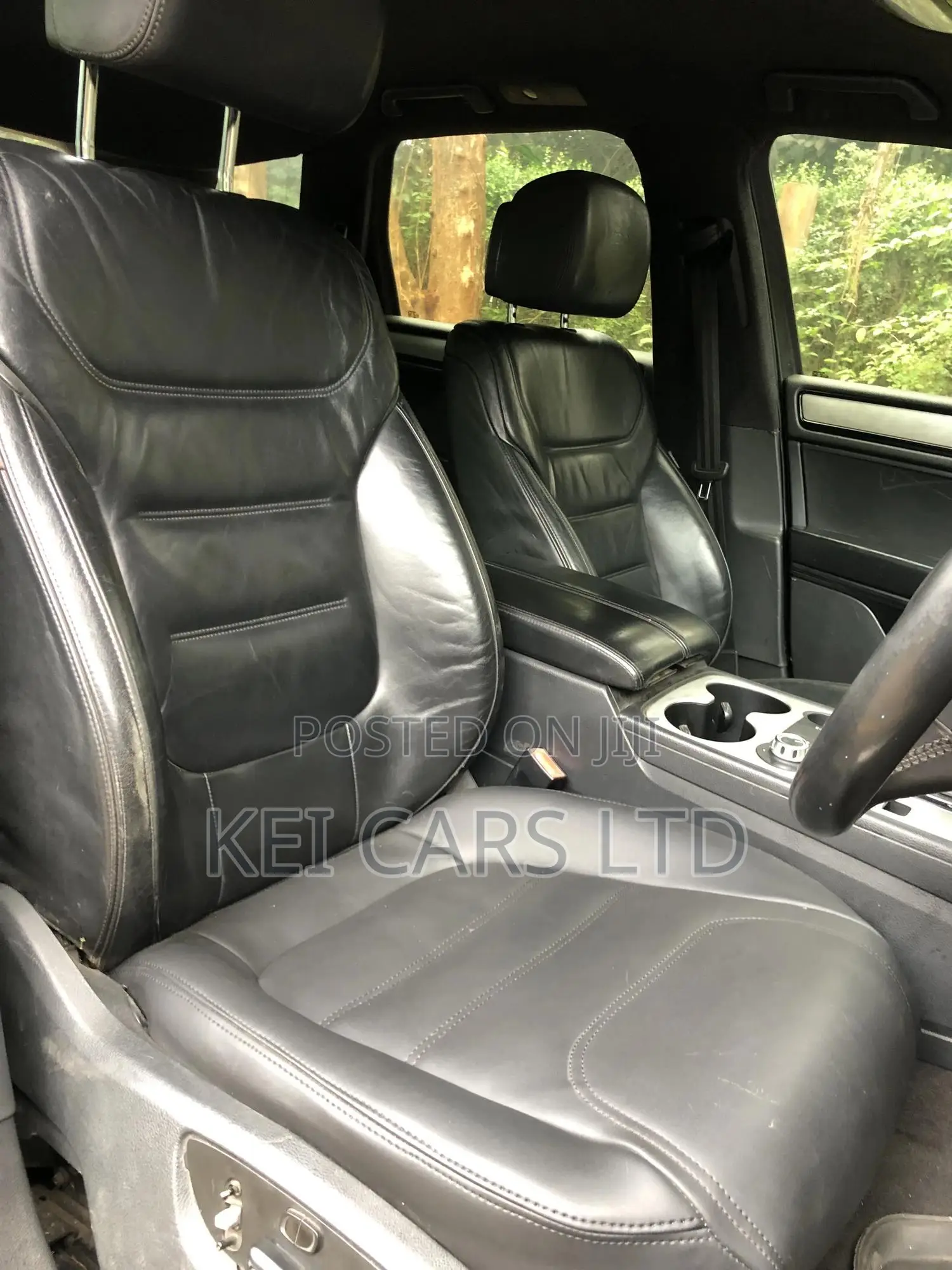 Volkswagen Touareg 2012 Black