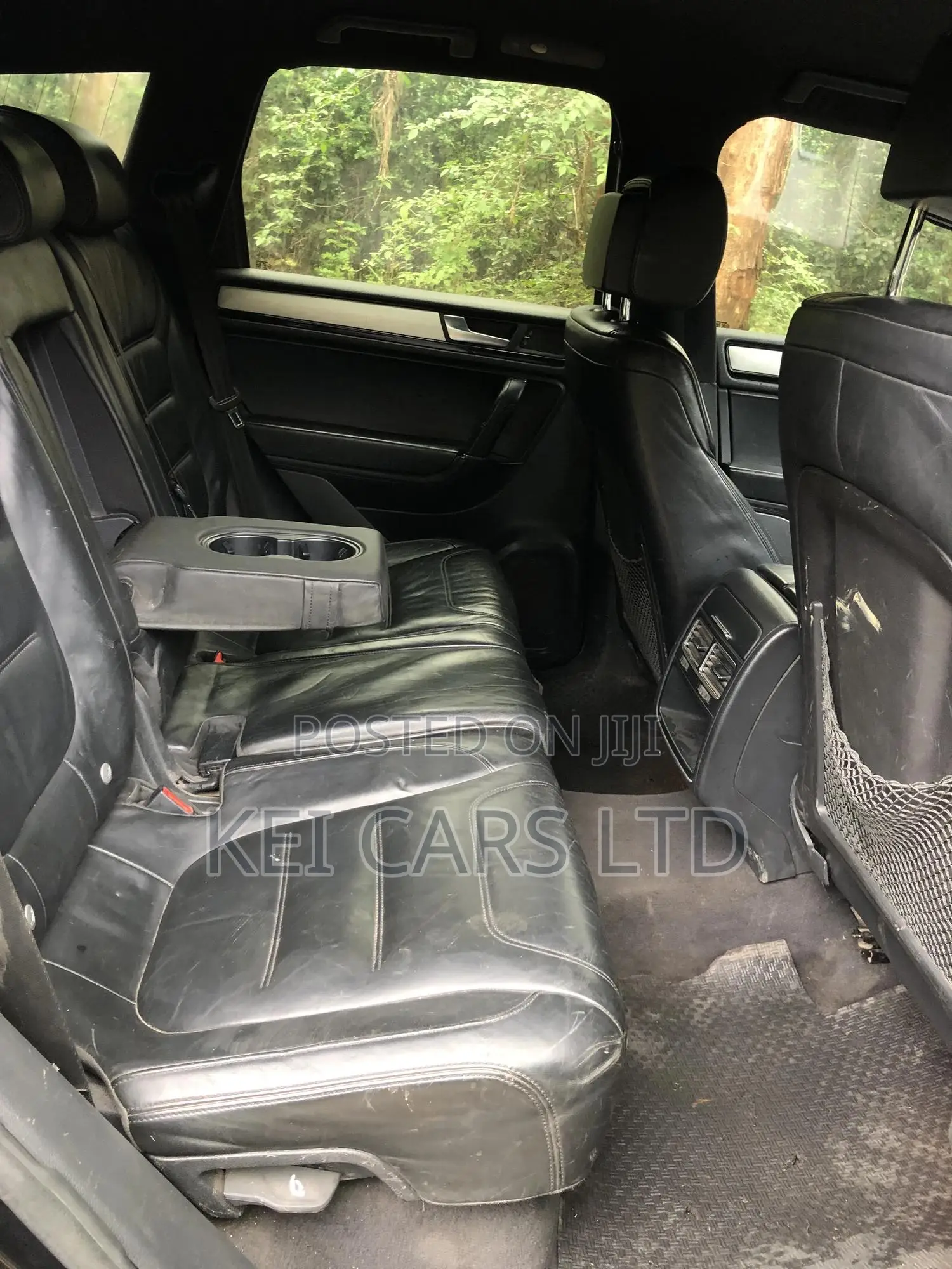 Volkswagen Touareg 2012 Black