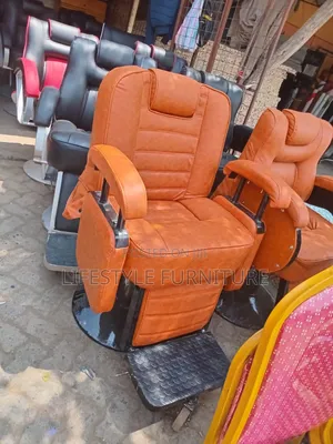 Executive Barbershop Seat's