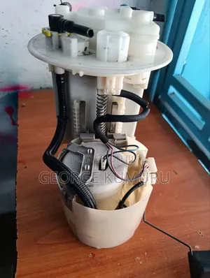 Fuel Pump Toyota Rumion, Auris