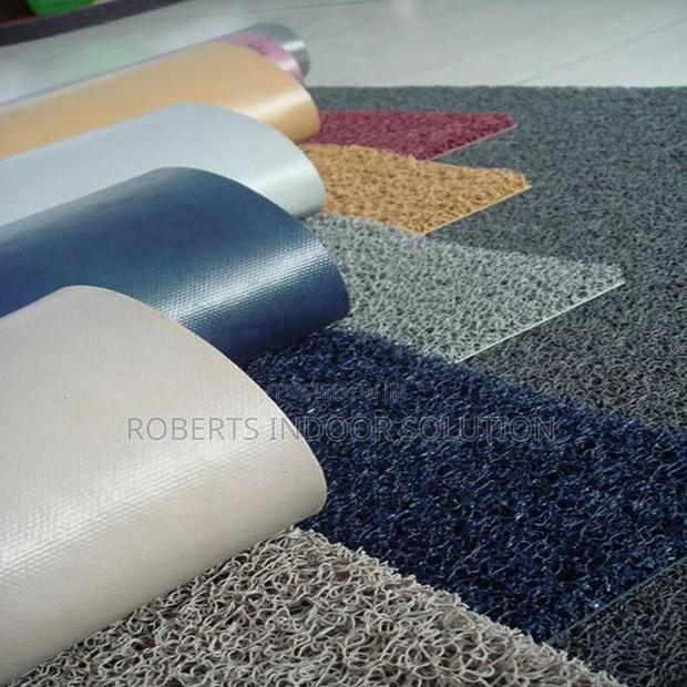 Spaghetti Coil Mat Is Perfect for Preventing Slips on Wet Tiles