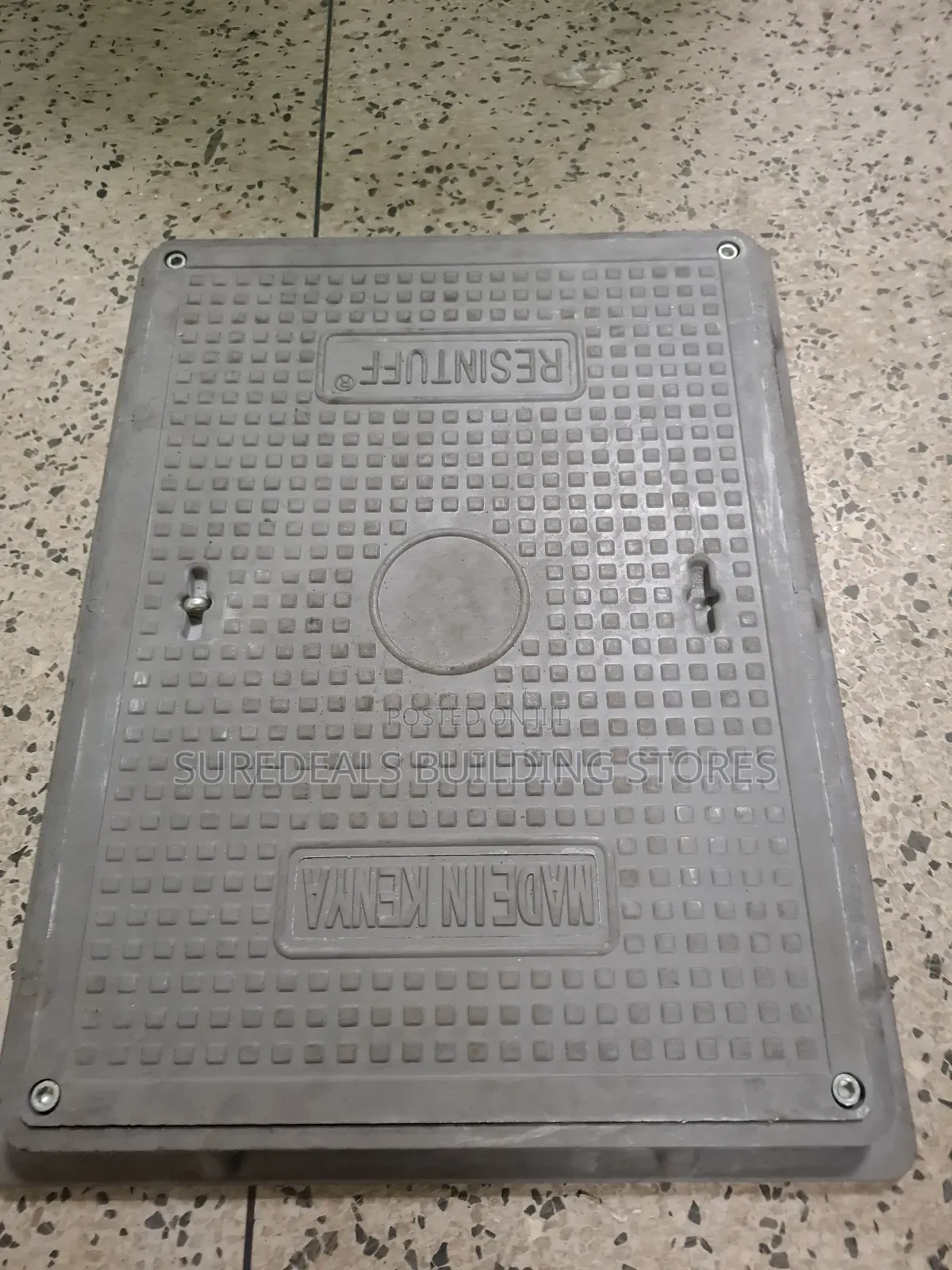 Composite Lockable Manhole Cover 450mm By 600mm